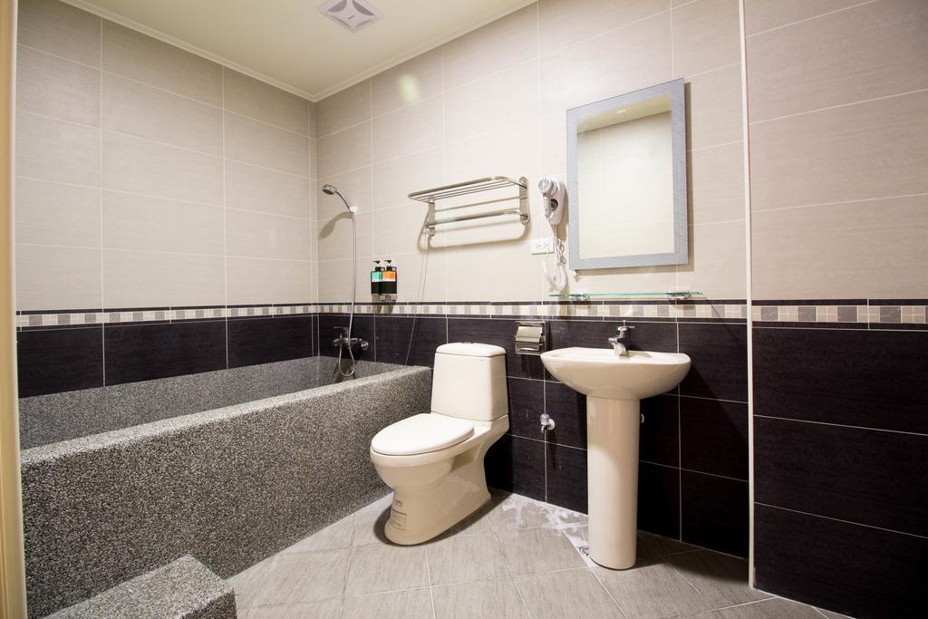 Fountain B&B Yilan Экстерьер фото