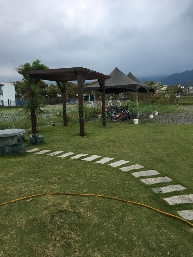 Fountain B&B Yilan Экстерьер фото